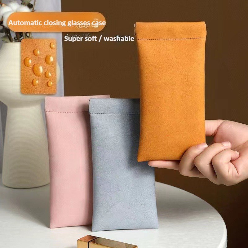 Soft Close Hinge - กล่องใส่แว่นตาหนังแบบยูนิเซ็กซ์ พกพาสะดวก พร้อมบานพับสปริงปิดอัตโนมัติ สำหรับแว่นกันแดด กล่องใส่แว่นกันแดดสีพื้นแบบพกพาเนื้อนุ่มพิเศษ